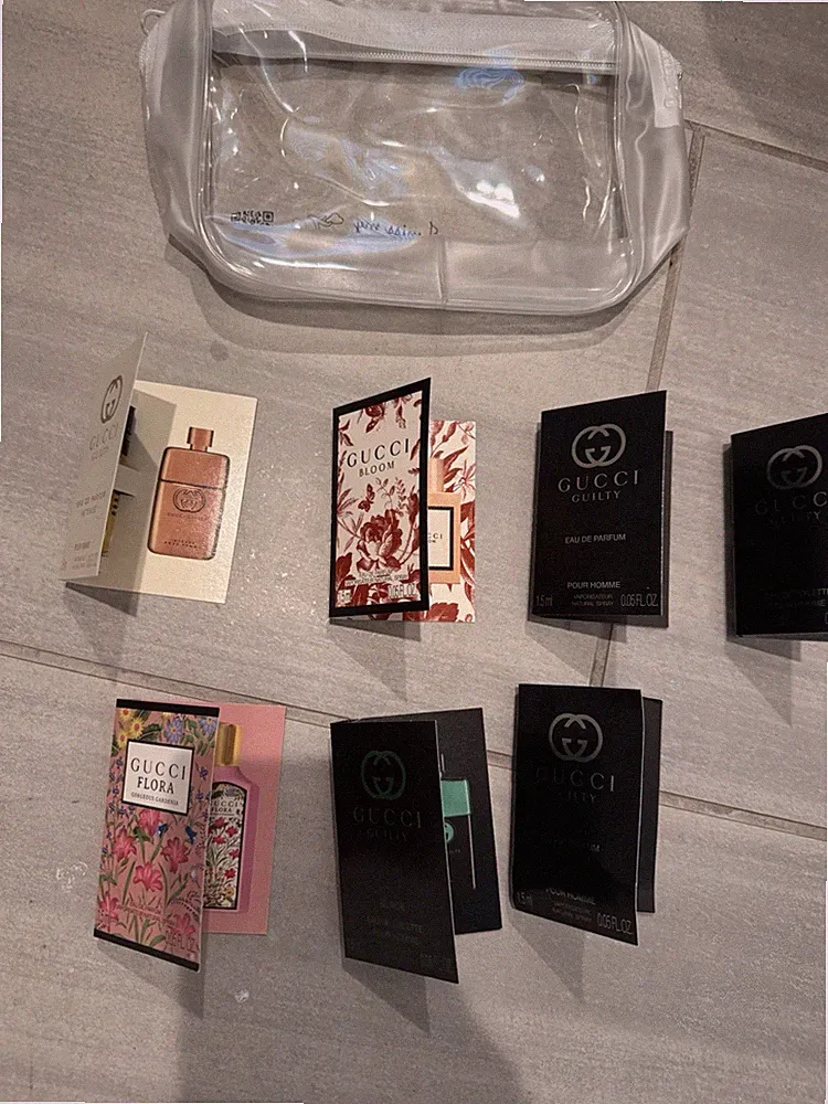 7 Samples Gucci Guilty Bloom Flora Cologne Perfume Fragrance Samples + Case