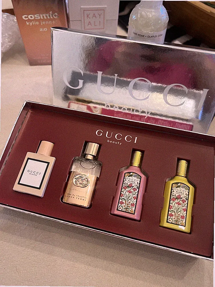 GUCCI 4Pc Mini Perfume Set Fragrance Gift Set EDP + EDT .16oz/5ml New In box