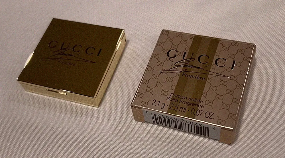 Gucci Première Parfum Solide Gold Mirror Compact + Box 2.1g
