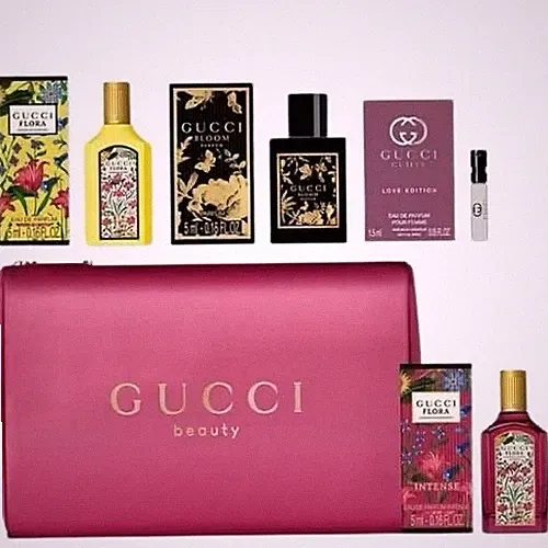 NEW Gucci Beauty Pouch with Deluxe Size perfume Gift Set